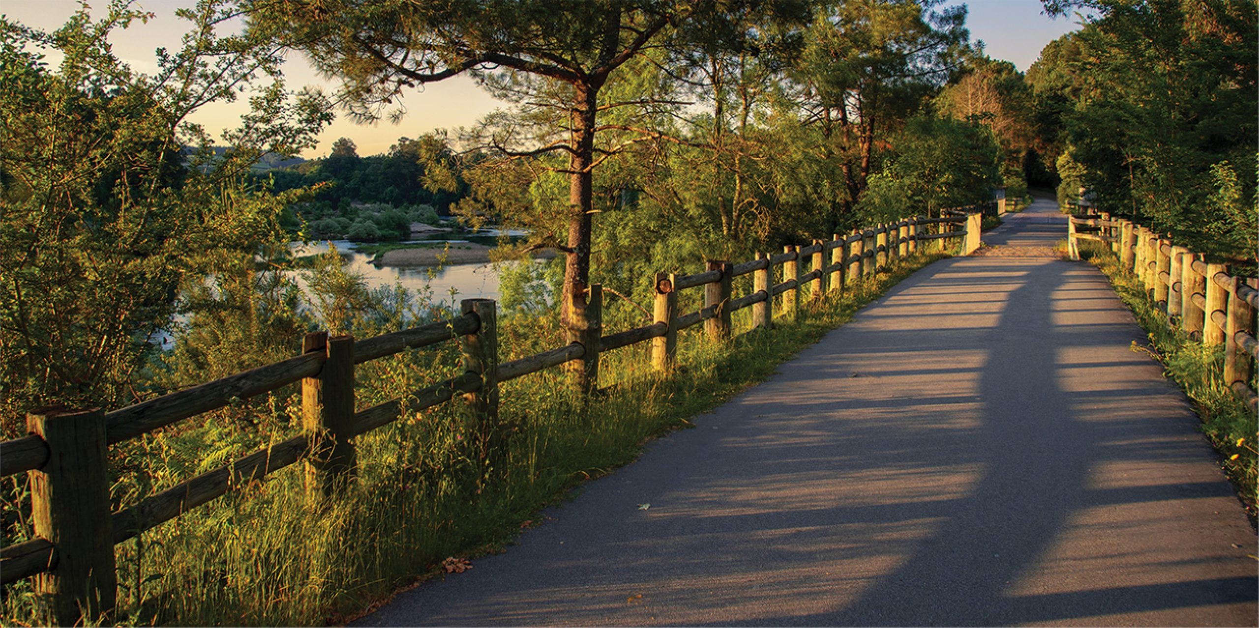 Ecovia do
Rio Minho,
a 6km